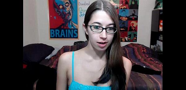  6cam.biz amateur alexxxcoal fingering herself on live webcam